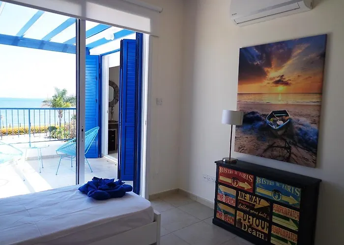 Villa Latchi Riviera No.2