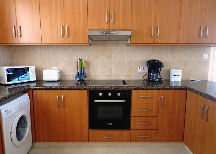 Latchi Riviera No.2 Polis